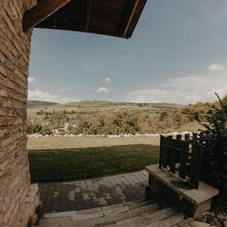 Honey Home Bistriţa Exterior foto